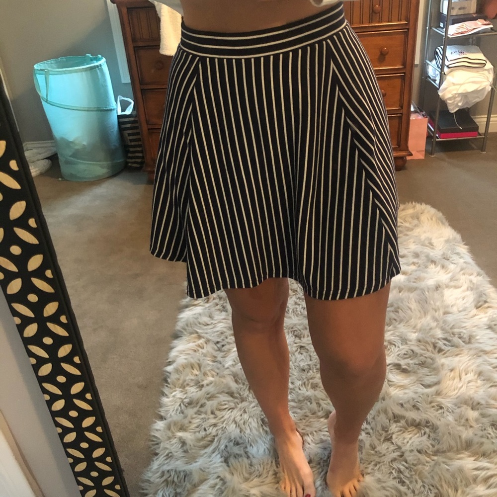 H & M skirt